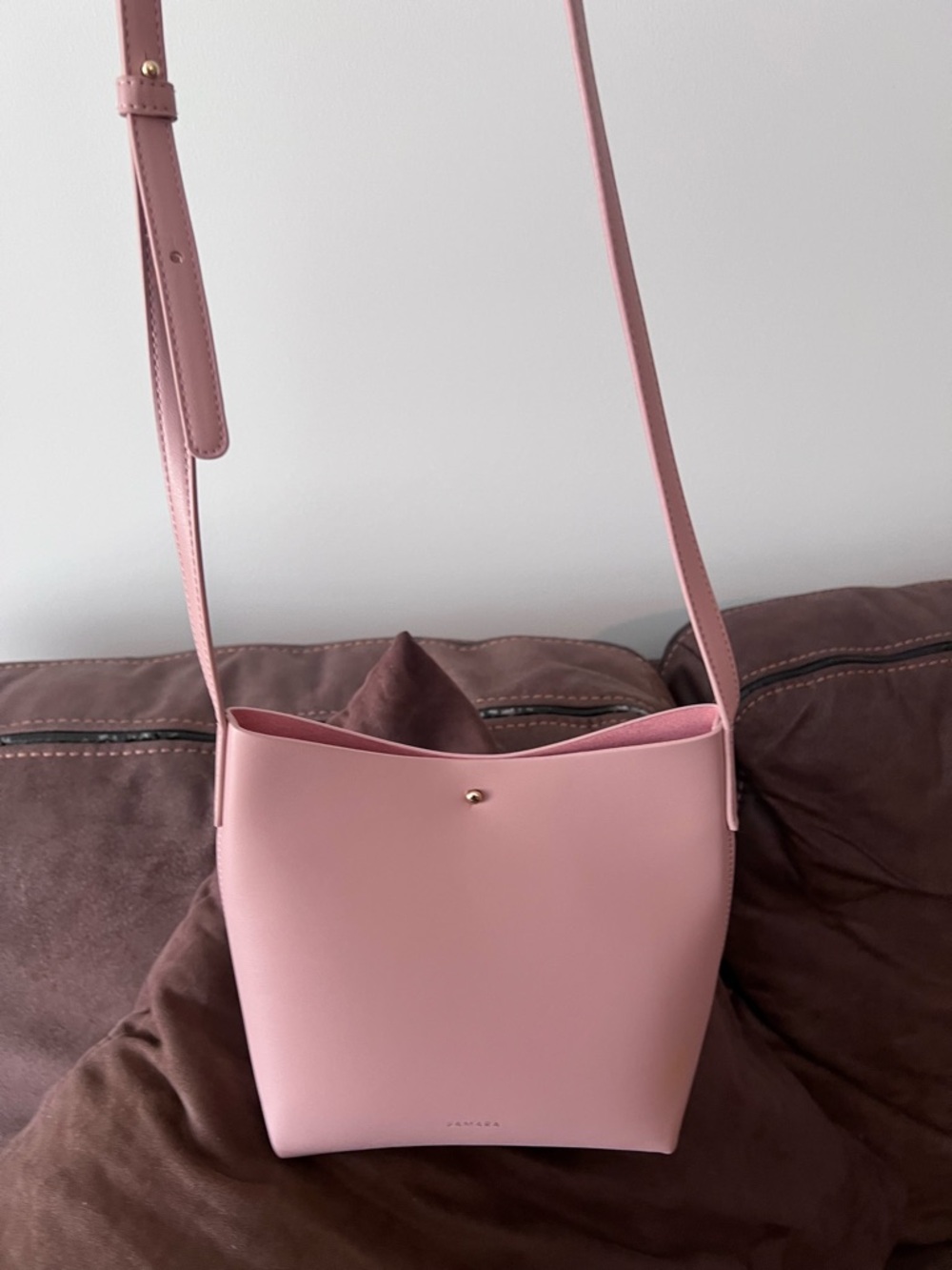 Samara Pink vegan Shoulder Tote - Picture 2 of 2